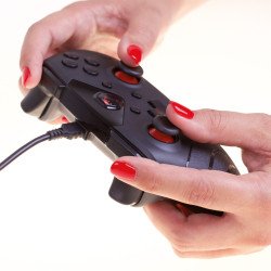 Manette Filaire Pour Switch Et Pc Freaks And Geeks Neuve