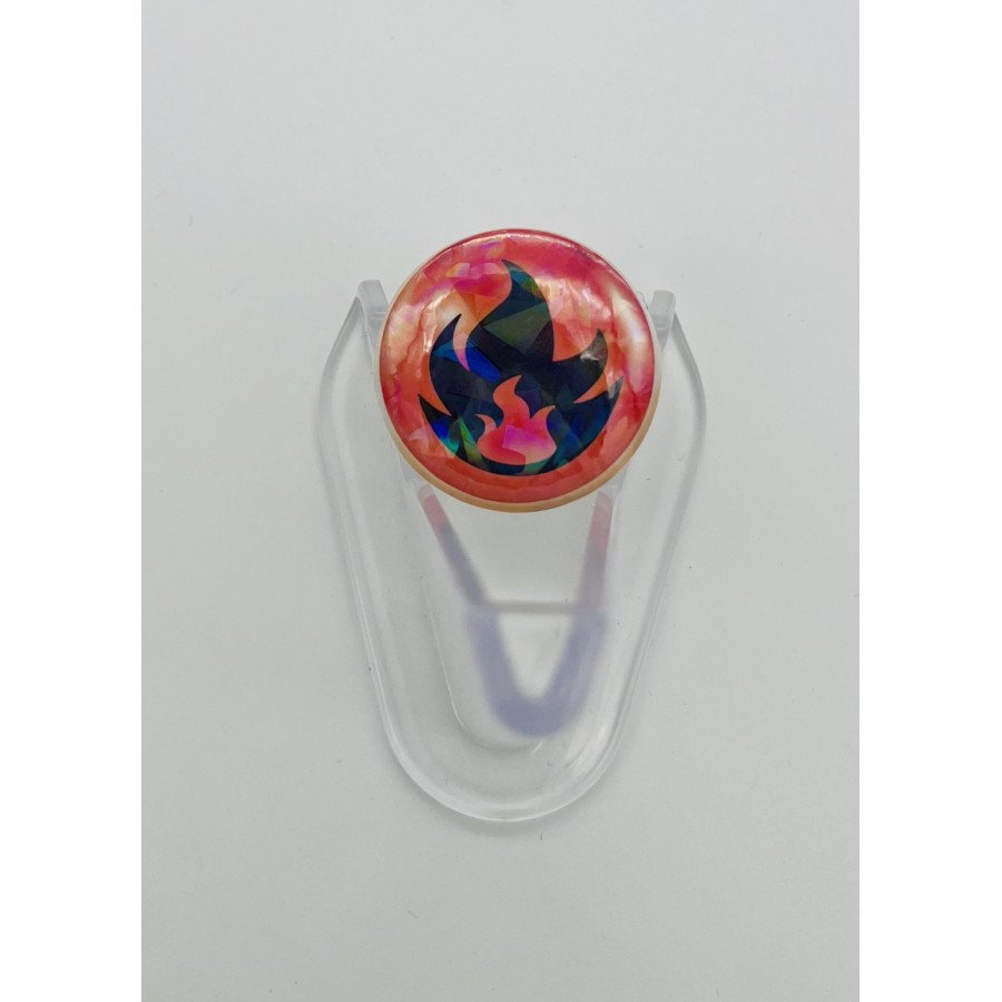 Badge petit format pokémon energie feu Holo