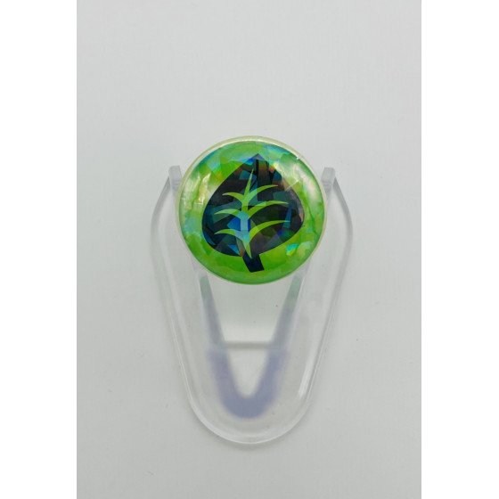 Badge petit format pokémon energie plante Holo