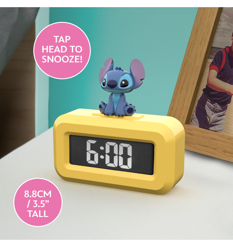 Réveil Disney avec figurine Stitch