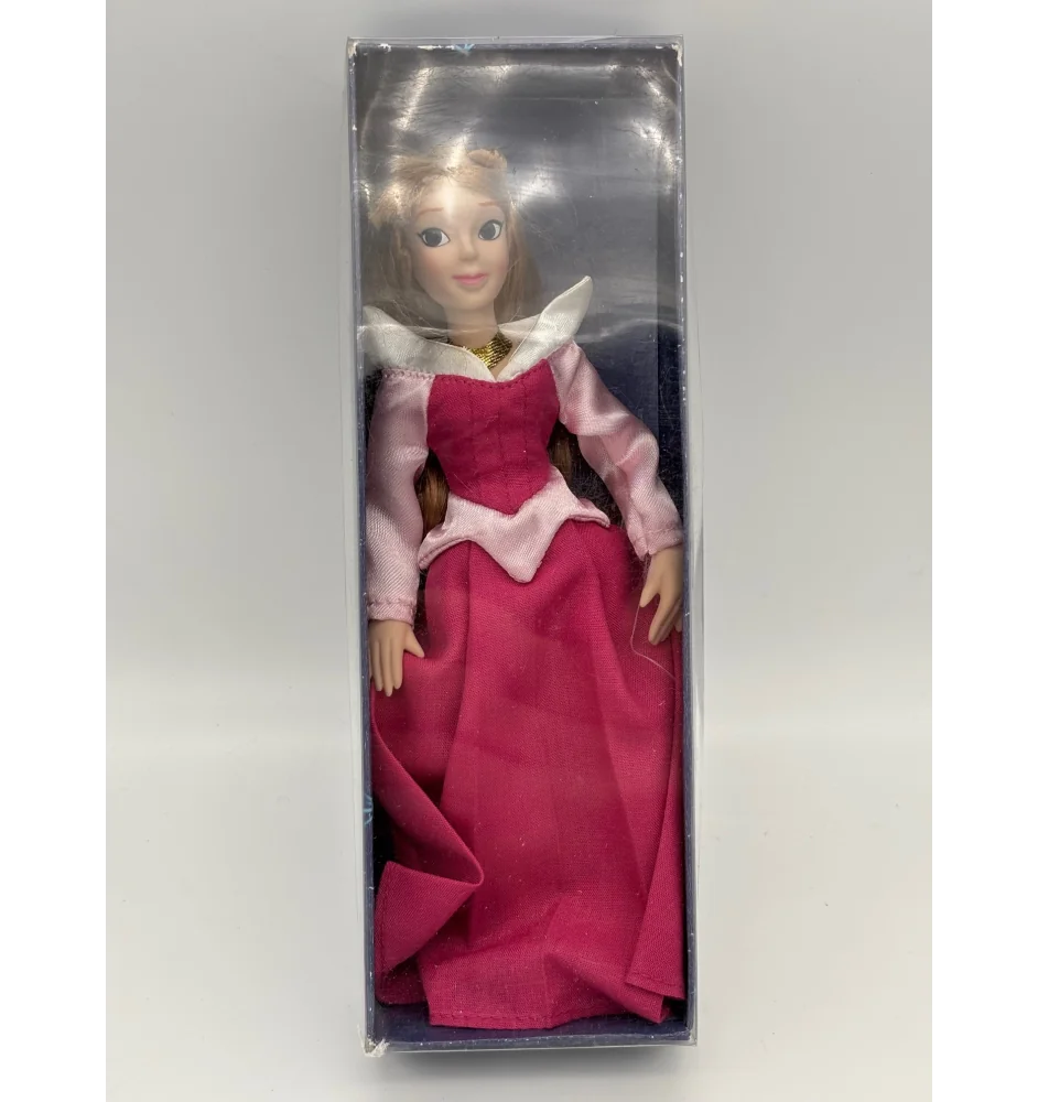 Poupée Disney Aurore Porcelaine édition Atlas