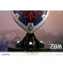 Zelda Hylian Shield Collector Edition Statuette Pvc 29cm